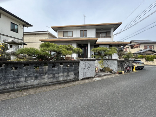 大津市萱野浦、中古一戸建ての画像です