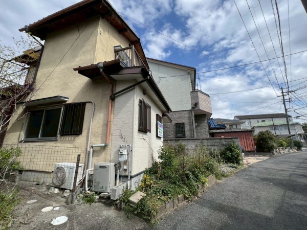 草津市南笠町、中古一戸建ての外観画像です