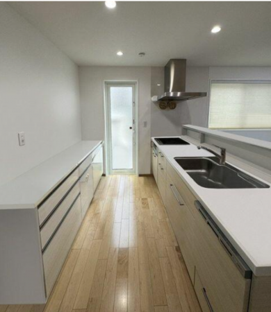 大津市下阪本、中古一戸建ての画像です