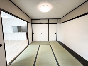 大津市仰木の里、マンションの画像です