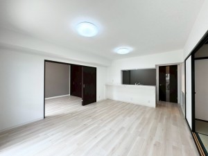 大津市仰木の里、マンションの画像です