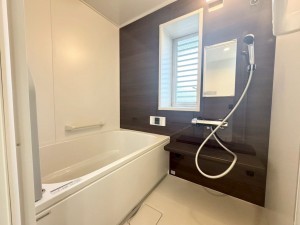大津市仰木の里、マンションの画像です