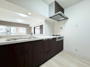 大津市仰木の里、マンションの画像です