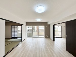 大津市仰木の里、マンションの画像です
