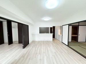 大津市仰木の里、マンションの画像です