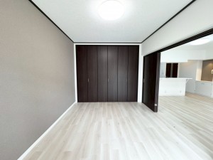 大津市仰木の里、マンションの画像です