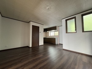 大津市一里山、中古一戸建ての内装画像です