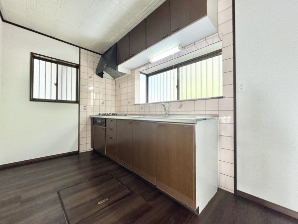大津市一里山、中古一戸建てのキッチン画像です