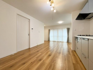 草津市平井、中古一戸建ての画像です