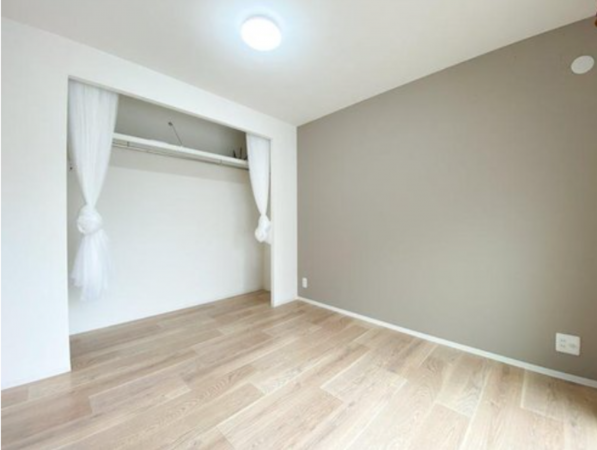 草津市平井、中古一戸建ての画像です