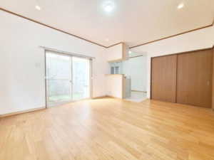 大津市錦織、中古一戸建ての画像です