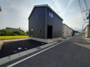 大津市雄琴、新築一戸建ての画像です