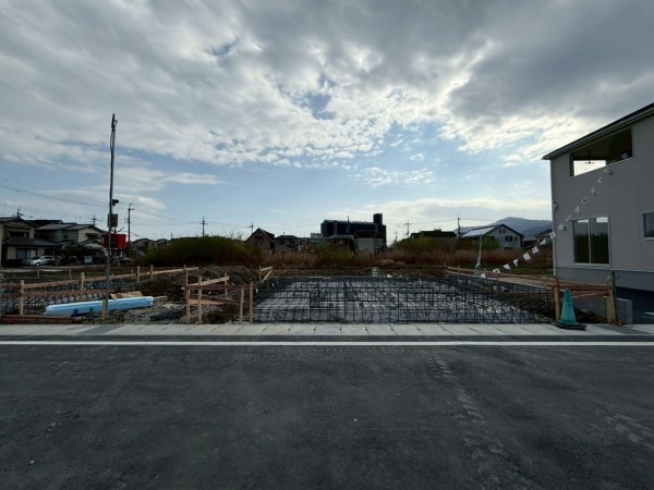 大津市雄琴、新築一戸建ての画像です