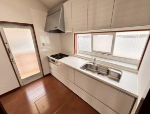 草津市矢橋町、中古一戸建ての画像です