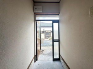 大津市国分、中古一戸建ての画像です