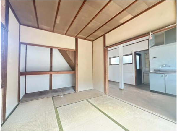 大津市国分、中古一戸建ての画像です
