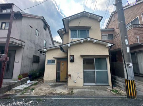 大津市国分、中古一戸建ての画像です