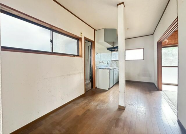 大津市国分、中古一戸建ての画像です