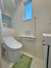 草津市南草津プリムタウン、中古一戸建てのトイレ画像です