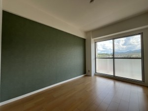 大津市湖城が丘、マンションの画像です