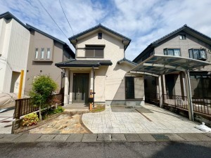 大津市大江、中古一戸建ての外観画像です