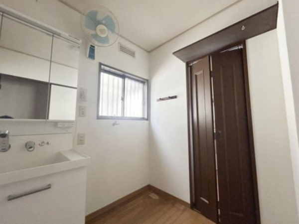 大津市本宮、中古一戸建ての画像です