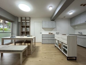 大津市湖城が丘、マンションの画像です