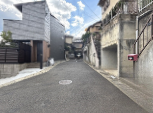 大津市田辺町、収益物件/住宅の画像です