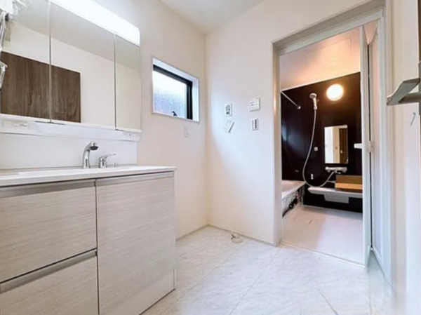 草津市橋岡町、新築一戸建ての画像です