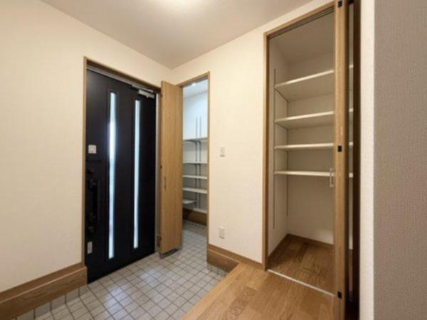 草津市矢橋町、中古一戸建ての画像です