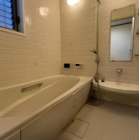 大津市下阪本、中古一戸建ての画像です