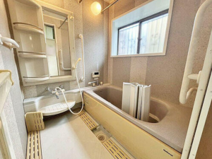 草津市追分、中古一戸建ての画像です