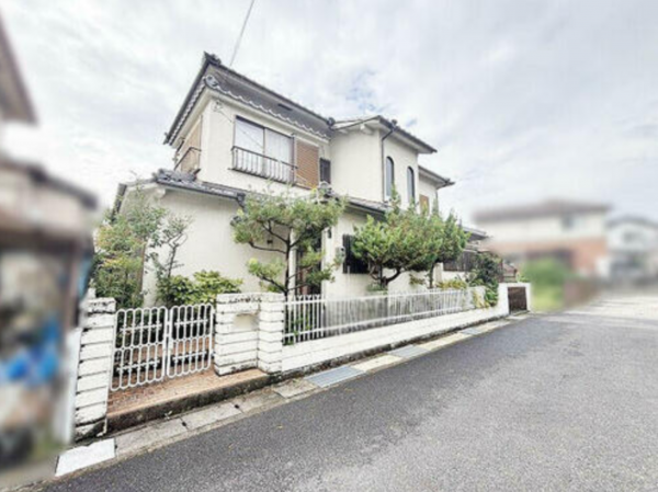 草津市追分、中古一戸建ての画像です