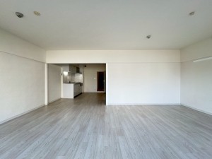 草津市西大路町、マンションの画像です