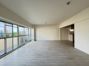 草津市西大路町、マンションの画像です