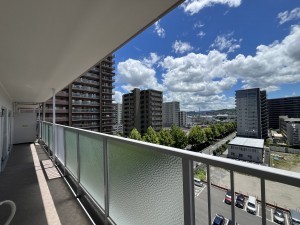 大津市におの浜、マンションの画像です