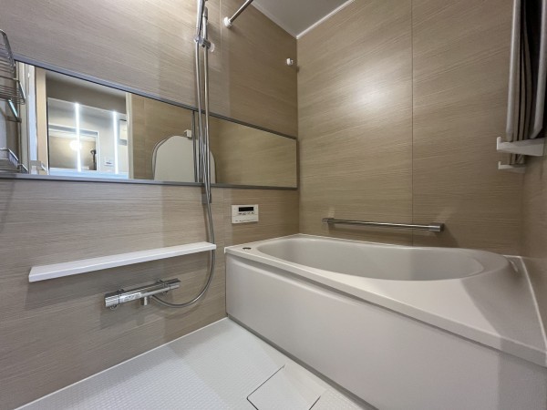 大津市におの浜、マンションの画像です