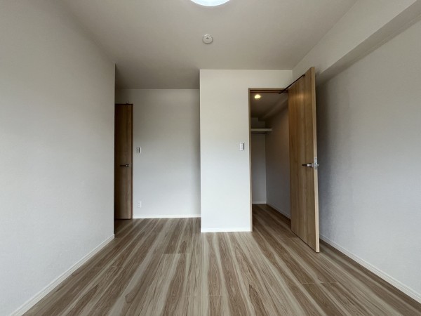 大津市におの浜、マンションの画像です