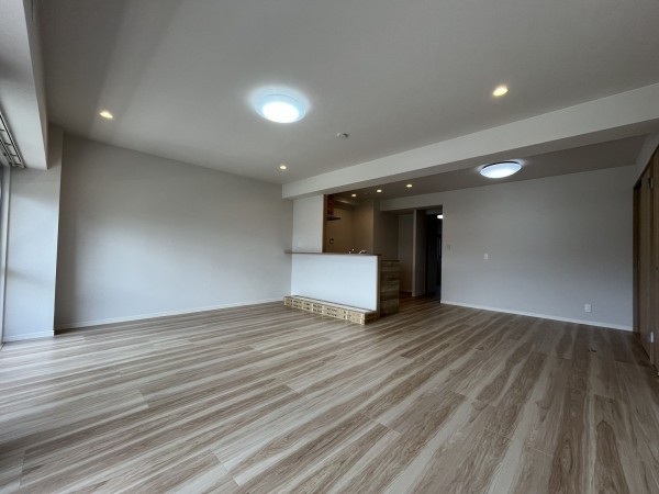 大津市におの浜、マンションの画像です