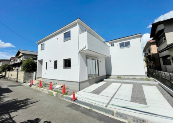 大津市桜野町、新築一戸建ての画像です