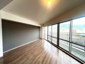 大津市皇子が丘、マンションの画像です