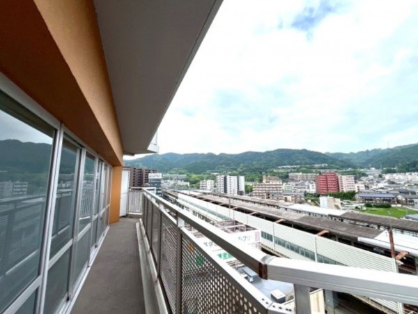 大津市皇子が丘、マンションの画像です