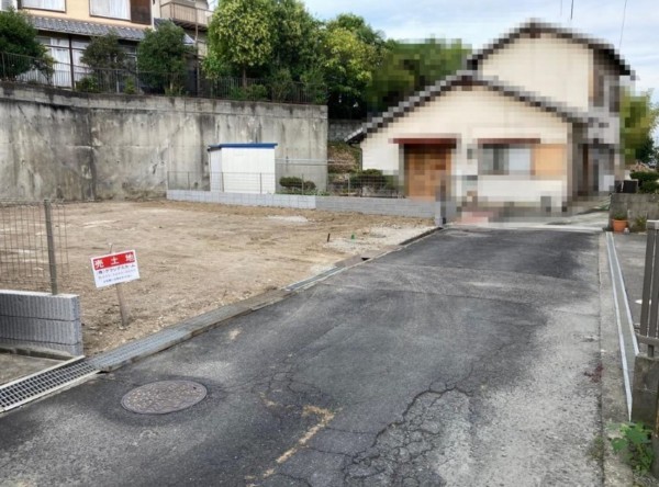 大津市湖城が丘、土地の画像です