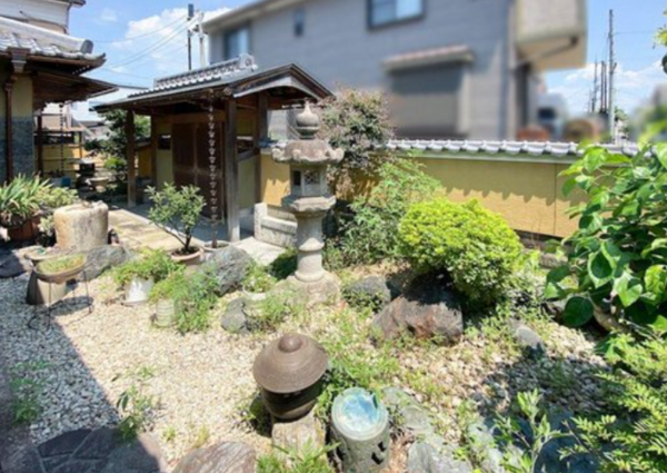 草津市平井、中古一戸建ての画像です