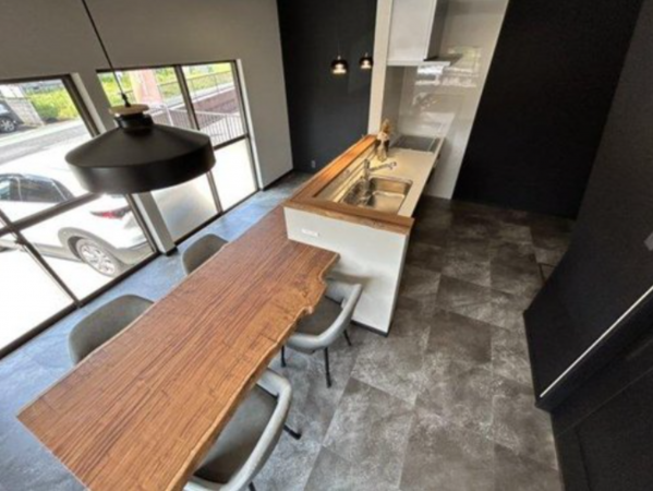 草津市西矢倉、中古一戸建ての画像です