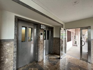 大津市柳川、マンションの画像です