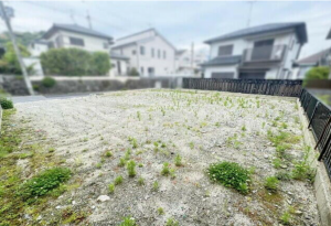 大津市湖青、土地の画像です