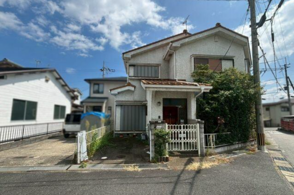 大津市南志賀、中古一戸建ての画像です