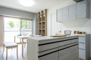 大津市湖城が丘、マンションの画像です