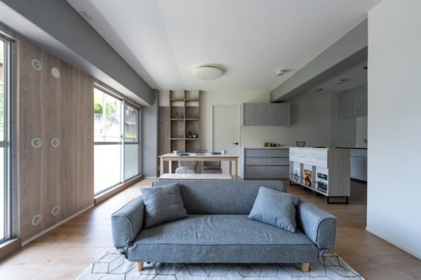 大津市湖城が丘、マンションの画像です